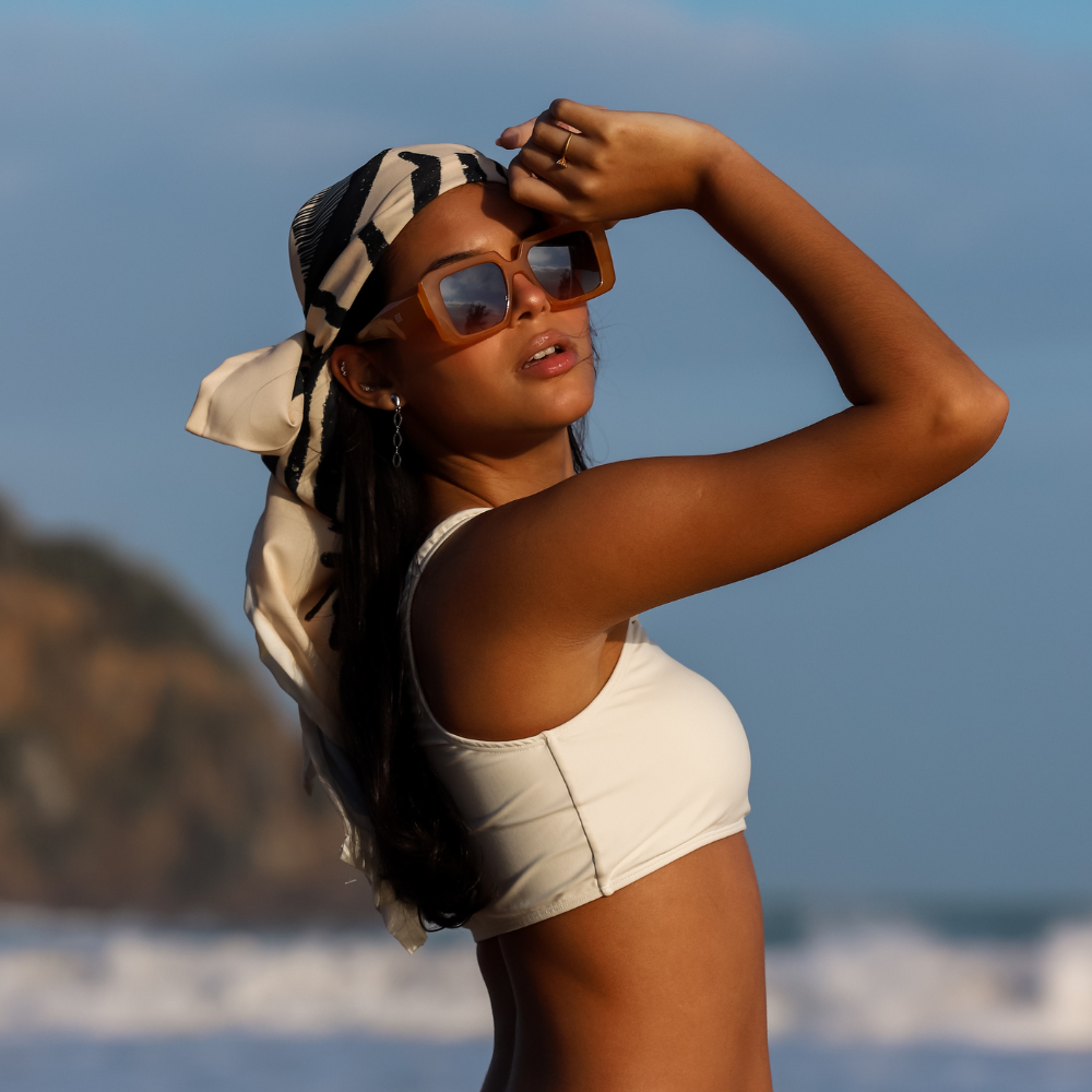Top Bikini Um Ombro Só Off-White White