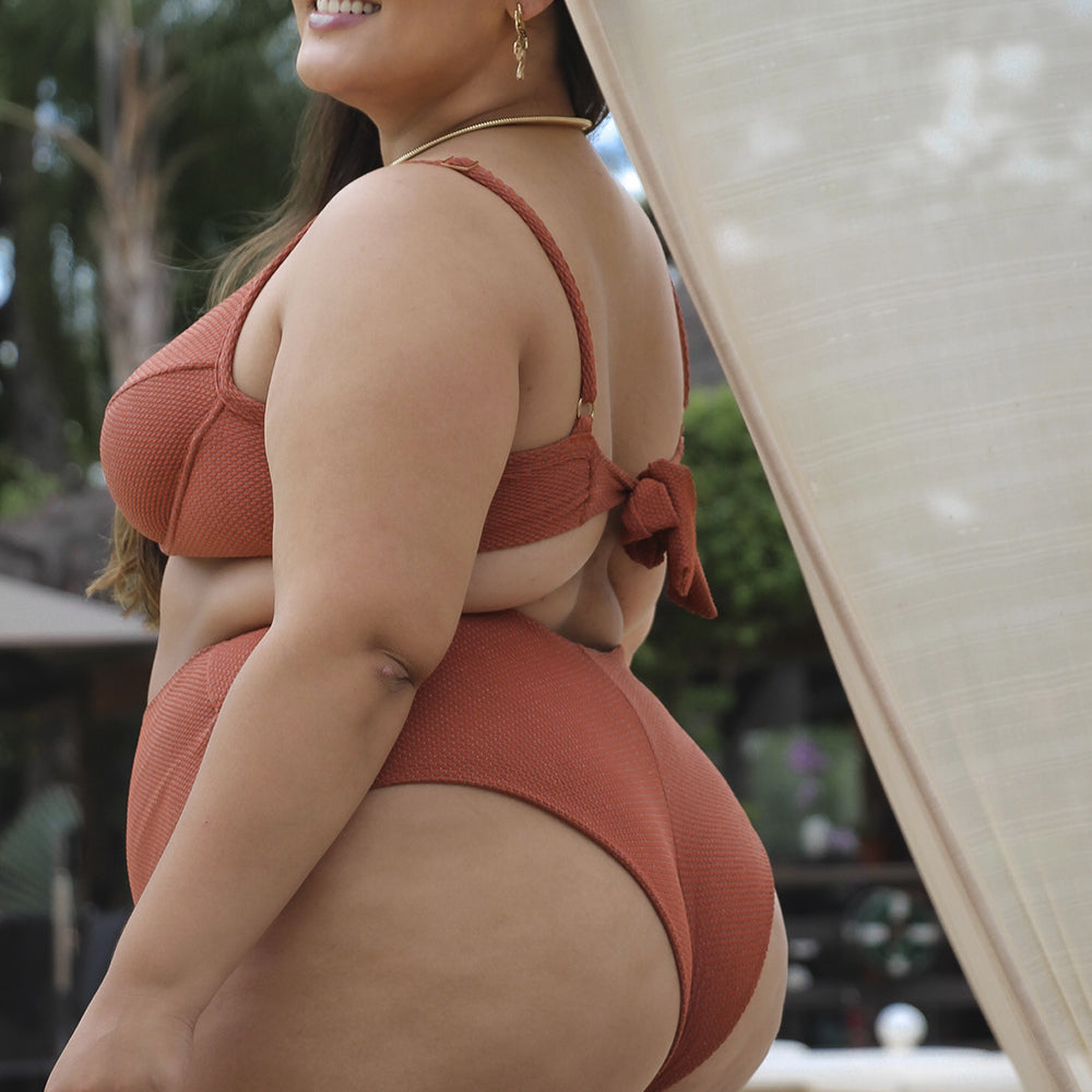 Bikini Meia-Taça Plus Size Mali